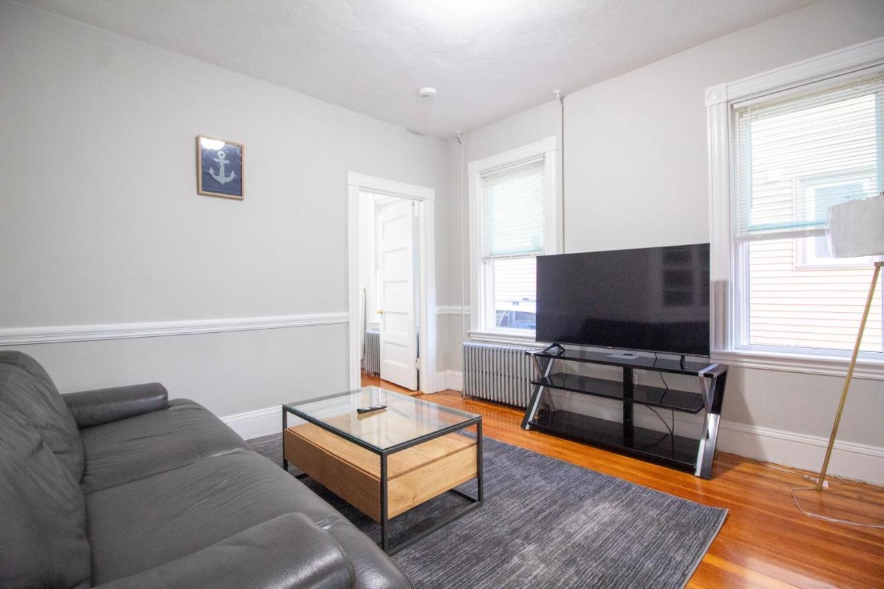 2 Bedroom Condo Close To Boston And Cambridge With Free Parkings Exterior foto